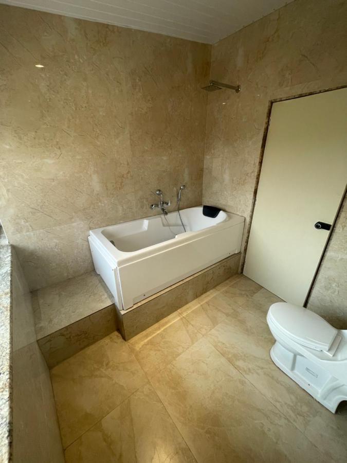 Valletta Beachside Morjim Exterior foto