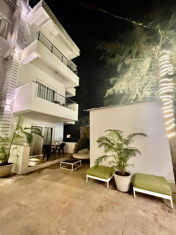 Valletta Beachside Morjim Exterior foto
